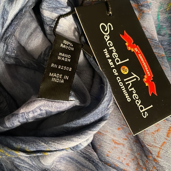 NWT. Sacred Threads Blouse/Tunic. ONESIZE. BL/RD7. 222413A - Picture 5 of 5